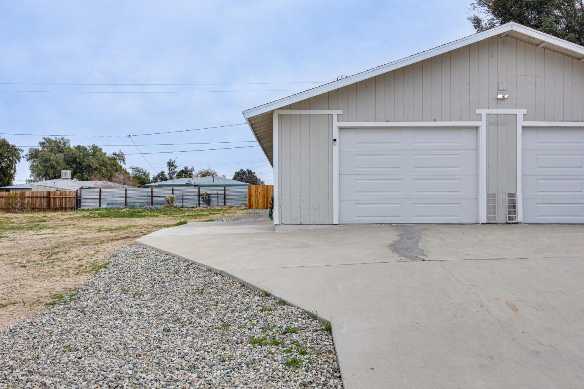 Convenient Joshua Tree Apartment - Walk To Town! Exterior photo